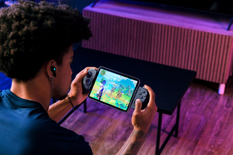 Razer Kishi V3 Pro Available June 12 Price Mobile Gaming Controller
