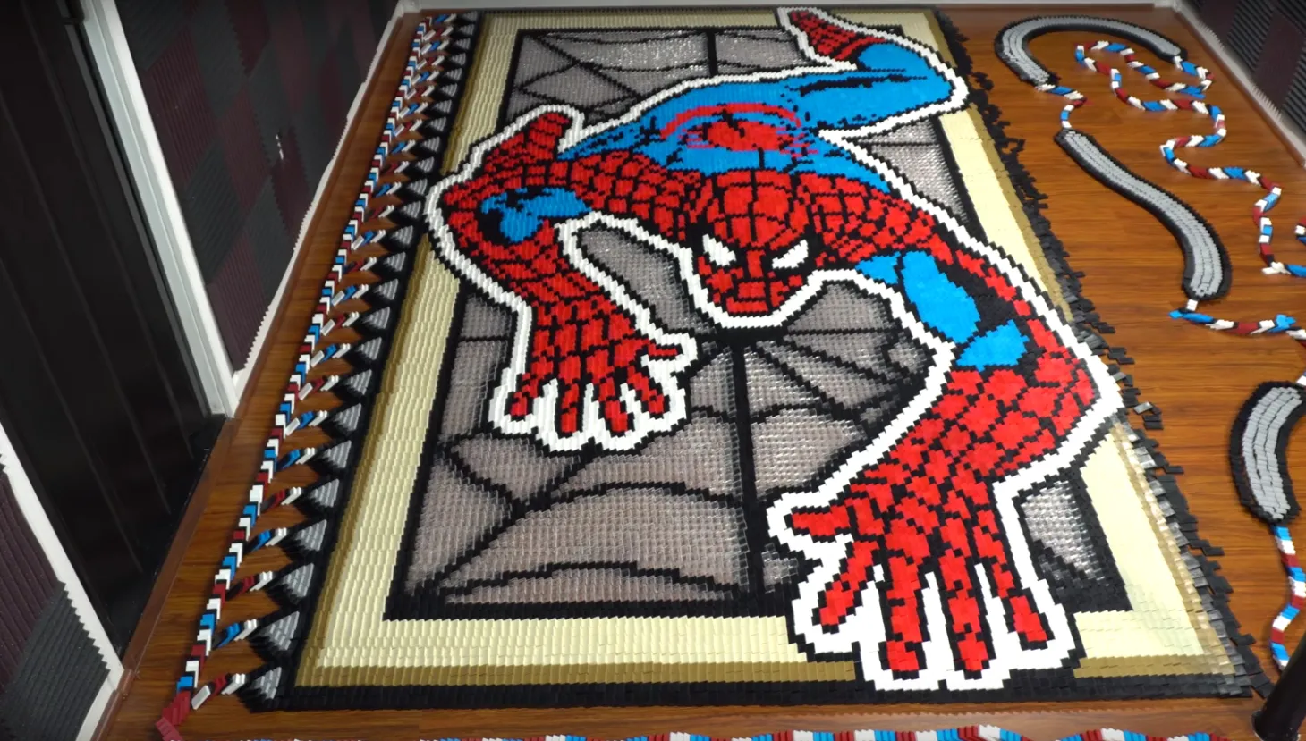 Spider-Man Gets Impressive Tribute In Dominoes