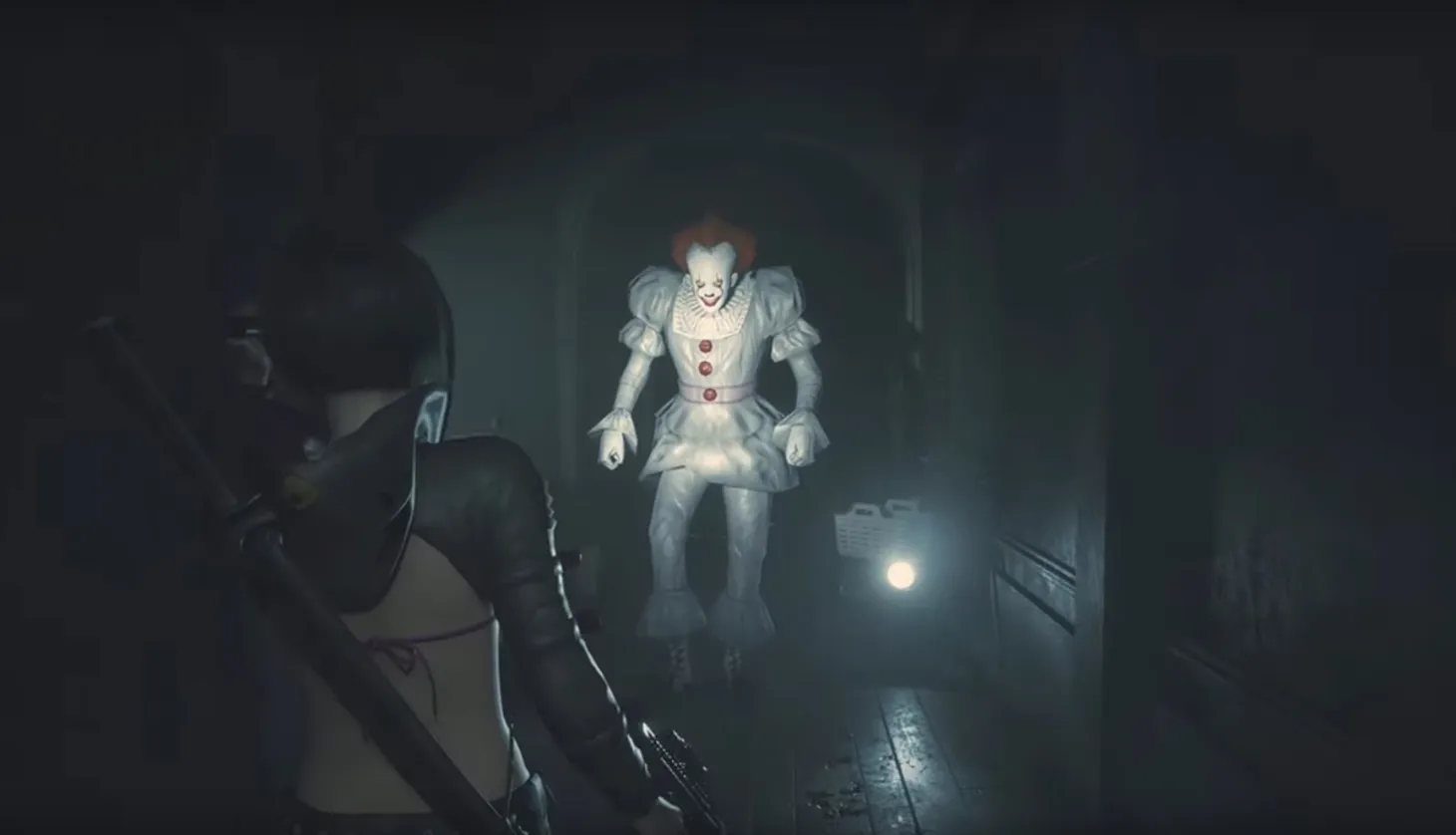 What If Pennywise Haunted Resident Evil 2? A New Mod Shows Us The Horror