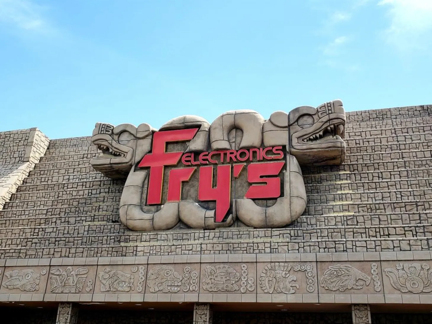 Fry's Electronics Officially Shuts Down