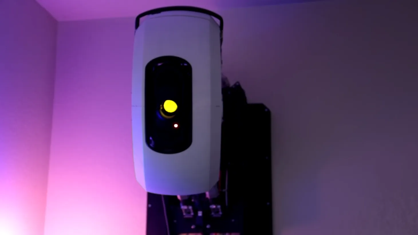 One Portal Fan Turned Their Alexa Into GlaDOS And We Are Here For It