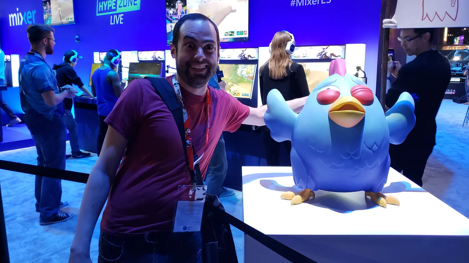 Anyway, the real story here is how versatile hover hands are. They work on everything! Including: crazy birds...