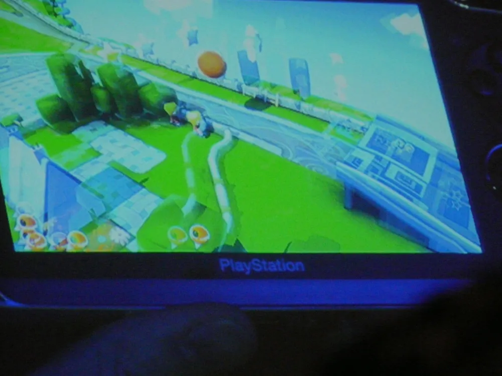 Sony Discusses NGP Memory Card Format, Showcases AR, Near
